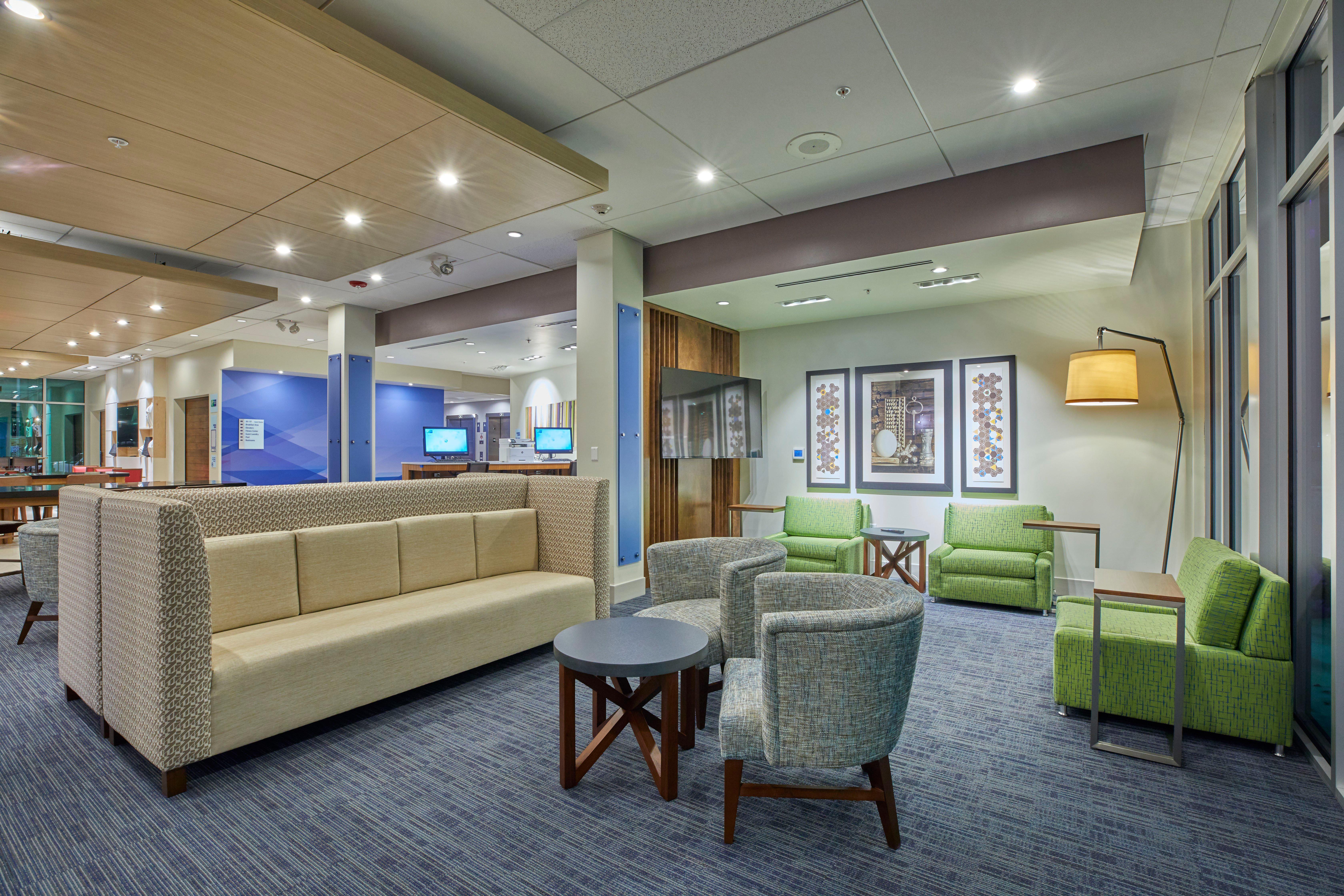 Holiday Inn Express & Suites - Hermiston Downtown By Ihg Exteriör bild
